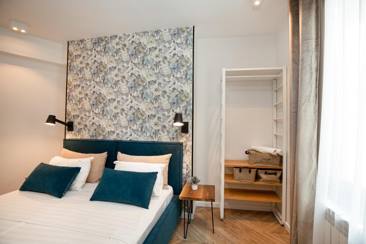 Metropole Apartments Royal Residence Bucarest Esterno foto