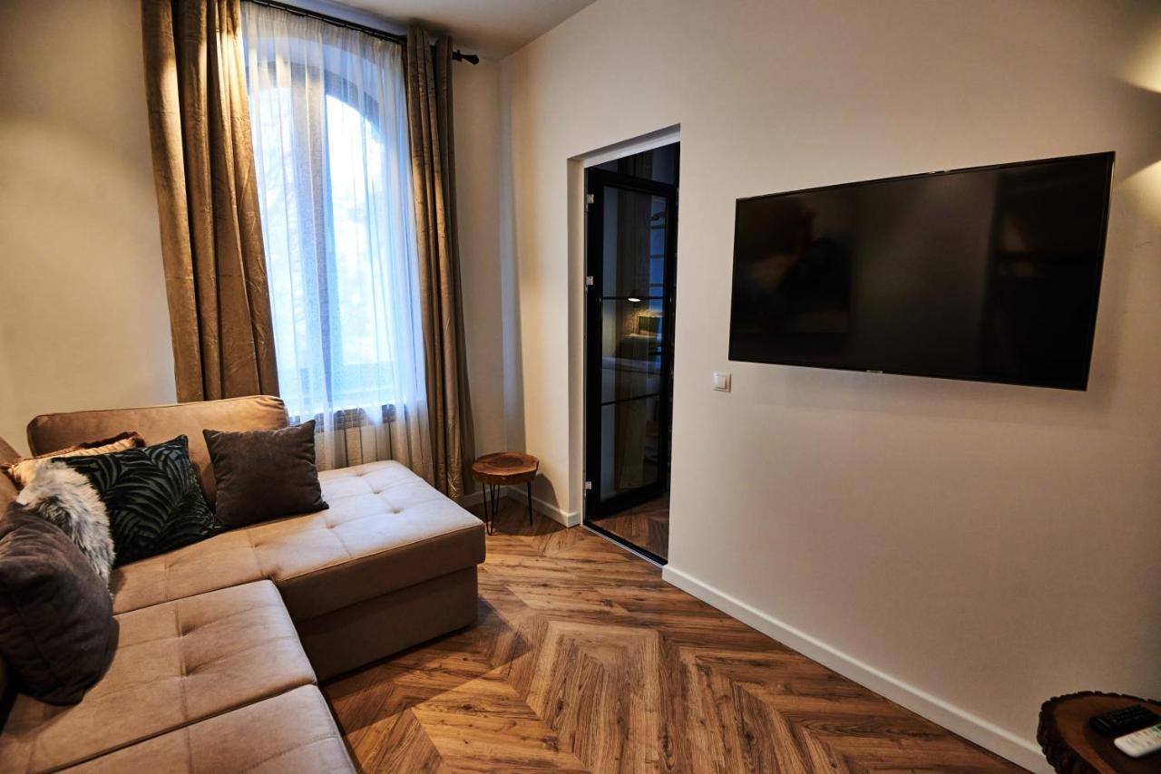 Metropole Apartments Royal Residence Bucarest Esterno foto